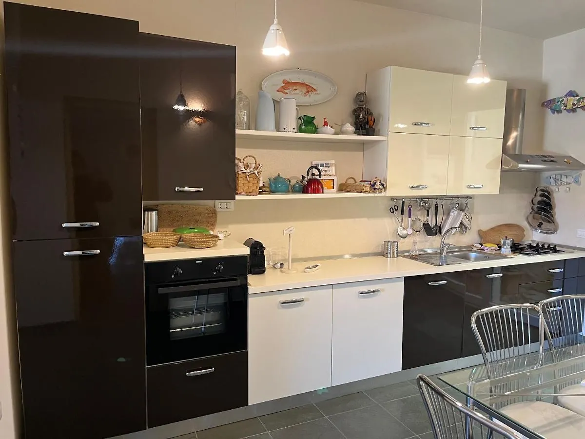 Villa Fatta Di Sogni Pula Guest house